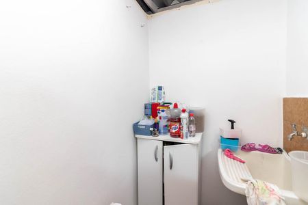 Casa para alugar com 300m², 6 quartos e 2 vagasCasa 1 - Área de Serviço