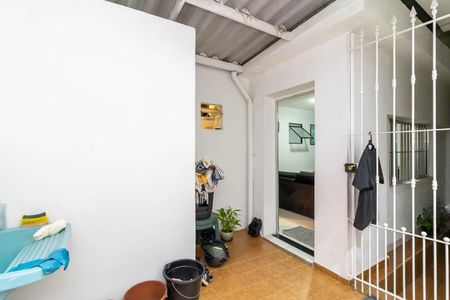 Casa para alugar com 300m², 6 quartos e 2 vagasCasa 2 - Área de Serviço