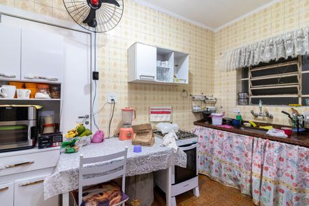 Casa para alugar com 300m², 6 quartos e 2 vagasCasa 3 - Cozinha