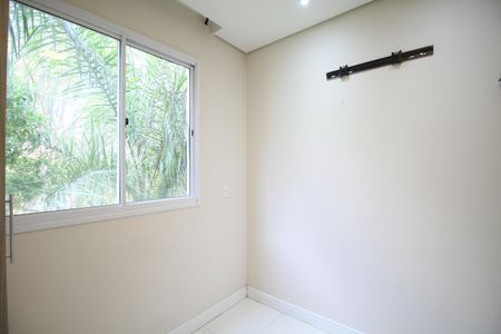 Quarto 1 de apartamento para alugar com 2 quartos, 44m² em Jardim Helga, São Paulo