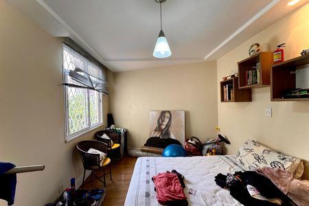 Apartamento para alugar com 214m², 5 quartos e 1 vaga
