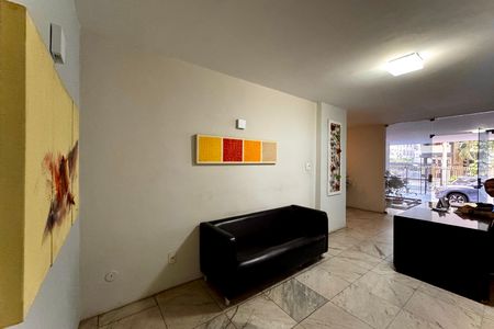 Apartamento para alugar com 214m², 5 quartos e 1 vaga