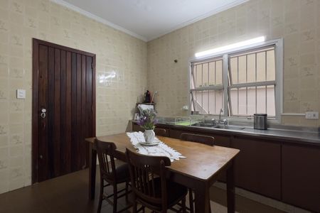 Casa à venda com 288m², 3 quartos e 4 vagas Casa à venda com 288m², 3 quartos e 4 vagasCozinha