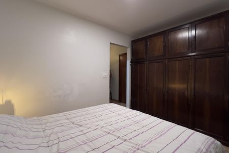 Casa à venda com 288m², 3 quartos e 4 vagas Casa à venda com 288m², 3 quartos e 4 vagasSuíte