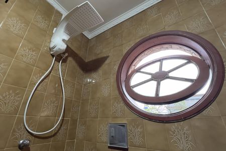 Casa à venda com 288m², 3 quartos e 4 vagas Casa à venda com 288m², 3 quartos e 4 vagasBanheiro da Suíte