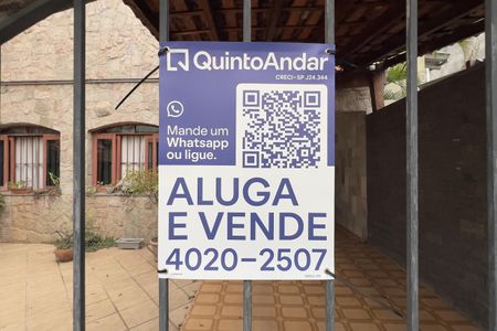 Casa à venda com 288m², 3 quartos e 4 vagas Casa à venda com 288m², 3 quartos e 4 vagasNXKO-300