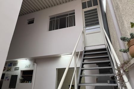 Casa à venda com 288m², 3 quartos e 4 vagas Casa à venda com 288m², 3 quartos e 4 vagasÁrea externa