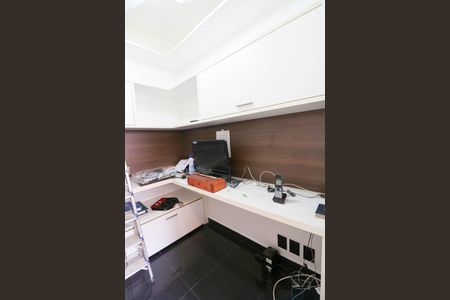 Apartamento para alugar com 207m², 3 quartos e 3 vagas Apartamento para alugar com 207m², 3 quartos e 3 vagasQuarto de Serviço