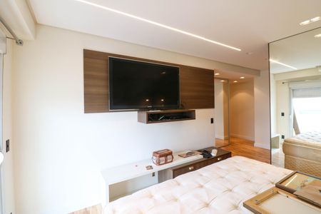 Apartamento para alugar com 207m², 3 quartos e 3 vagas Apartamento para alugar com 207m², 3 quartos e 3 vagasSuíte 3