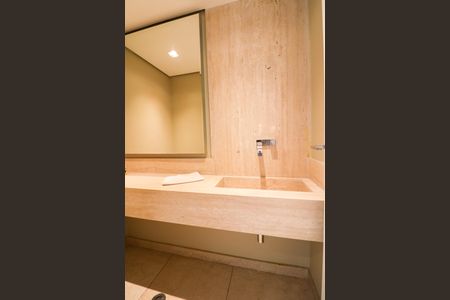 Apartamento para alugar com 207m², 3 quartos e 3 vagas Apartamento para alugar com 207m², 3 quartos e 3 vagasLavabo