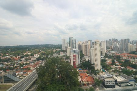 Apartamento para alugar com 207m², 3 quartos e 3 vagas Apartamento para alugar com 207m², 3 quartos e 3 vagasVaranda
