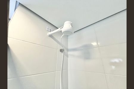 Banheiro de kitnet/studio para alugar com 1 quarto, 34m² em Imirim, São Paulo