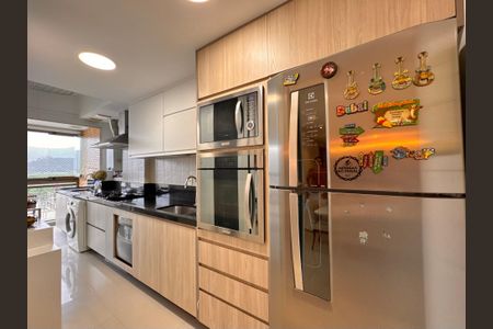 Apartamento para alugar com 88m², 2 quartos e 1 vagaCozinha e Área de Serviço