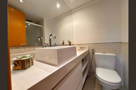 Apartamento para alugar com 88m², 2 quartos e 1 vagaSuíte - Banheiro