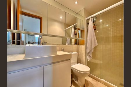 Apartamento para alugar com 88m², 2 quartos e 1 vagaBanheiro Social