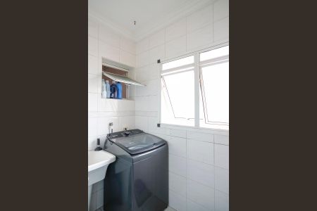 Apartamento à venda com 75m², 3 quartos e 2 vagasÁrea de serviço