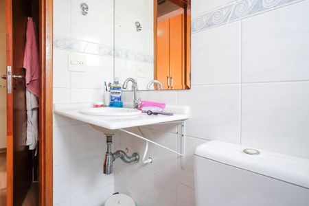 Apartamento à venda com 75m², 3 quartos e 2 vagasBanheiro da suíte