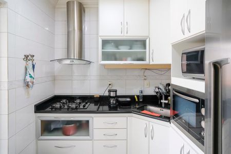 Apartamento à venda com 75m², 3 quartos e 2 vagasCozinha