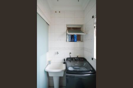 Apartamento à venda com 75m², 3 quartos e 2 vagasÁrea de serviço