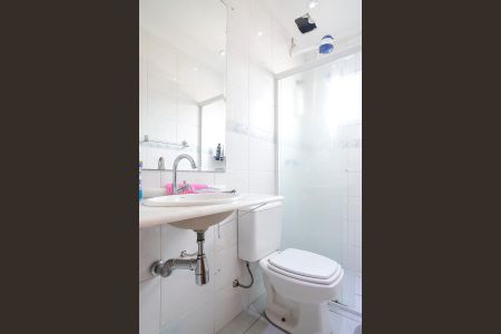 Apartamento à venda com 75m², 3 quartos e 2 vagasBanheiro da suíte