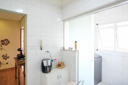Apartamento à venda com 75m², 3 quartos e 2 vagasCozinha
