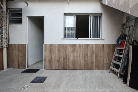 Studio para alugar com 30m², 1 quarto e sem vaga Studio para alugar com 30m², 1 quarto e sem vagaFachada
