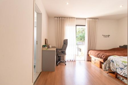 Casa à venda com 129m², 3 quartos e 2 vagasQuarto 2 - Suíte