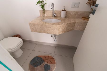 Casa à venda com 129m², 3 quartos e 2 vagasLavabo