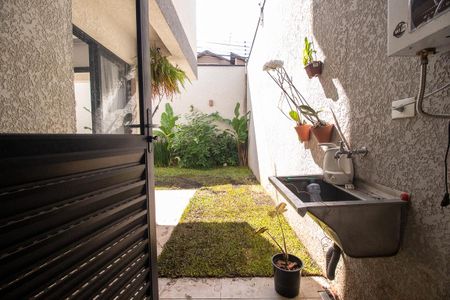 Área de Serviço de casa à venda com 3 quartos, 129m² em Santo Inácio, Curitiba