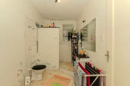 Apartamento à venda com 67m², 1 quarto e sem vaga Apartamento à venda com 67m², 1 quarto e sem vagaBanheiro