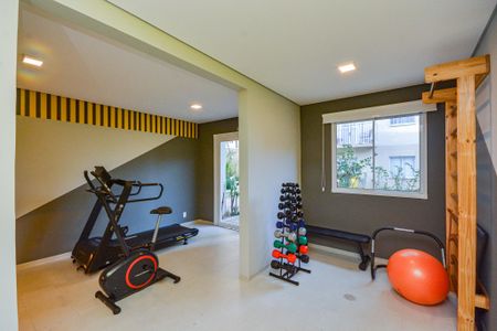 Apartamento para alugar com 36m², 2 quartos e sem vaga Apartamento para alugar com 36m², 2 quartos e sem vagaÁrea comum - Academia