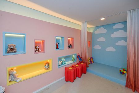 Apartamento para alugar com 36m², 2 quartos e sem vaga Apartamento para alugar com 36m², 2 quartos e sem vagaBrinquedoteca
