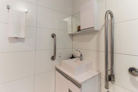 Studio à venda com 26m², 1 quarto e sem vaga Studio à venda com 26m², 1 quarto e sem vagaBanheiro