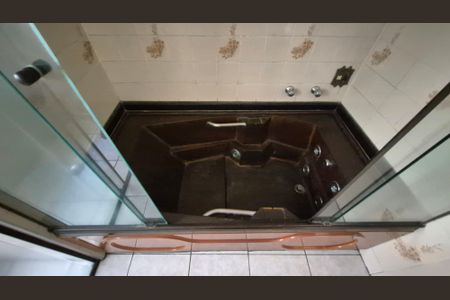 Casa para alugar com 166m², 3 quartos e 3 vagas Casa para alugar com 166m², 3 quartos e 3 vagasBanheiro