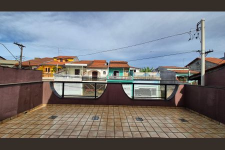 Casa para alugar com 166m², 3 quartos e 3 vagas Casa para alugar com 166m², 3 quartos e 3 vagasArea externa