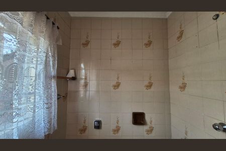 Casa para alugar com 166m², 3 quartos e 3 vagas Casa para alugar com 166m², 3 quartos e 3 vagasBanheiro da suíte