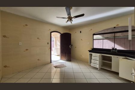 Casa para alugar com 166m², 3 quartos e 3 vagas Casa para alugar com 166m², 3 quartos e 3 vagasCozinha