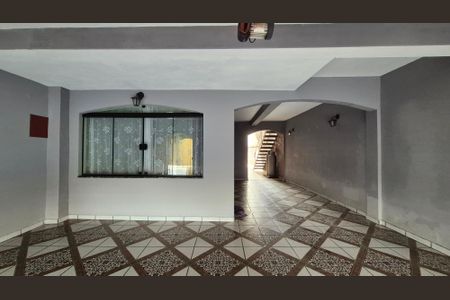 Casa para alugar com 166m², 3 quartos e 3 vagas Casa para alugar com 166m², 3 quartos e 3 vagasGaragem