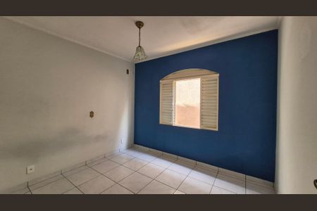 Casa para alugar com 166m², 3 quartos e 3 vagas Casa para alugar com 166m², 3 quartos e 3 vagasQuarto