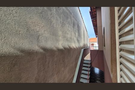 Casa para alugar com 166m², 3 quartos e 3 vagas Casa para alugar com 166m², 3 quartos e 3 vagasVista