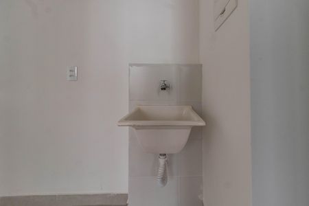 Apartamento para alugar com 34m², 2 quartos e sem vaga Apartamento para alugar com 34m², 2 quartos e sem vagaÁrea de Serviço