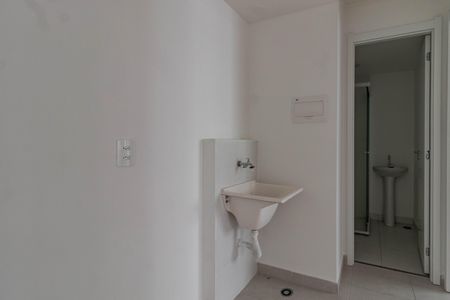Apartamento para alugar com 34m², 2 quartos e sem vaga Apartamento para alugar com 34m², 2 quartos e sem vagaÁrea de Serviço