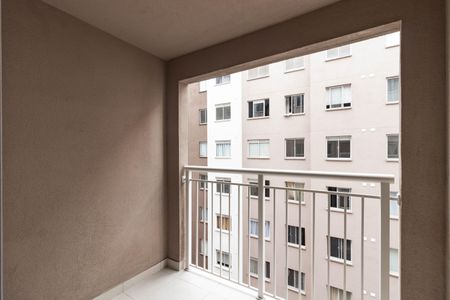 Varanda de apartamento para alugar com 2 quartos, 34m² em Parque Industrial Tomas Edson, São Paulo