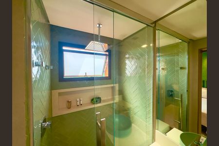 Apartamento à venda com 360m², 5 quartos e 4 vagasBanheiro da Suíte 2