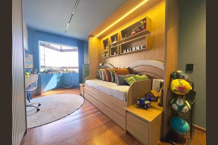 Apartamento à venda com 360m², 5 quartos e 4 vagasSuíte 2