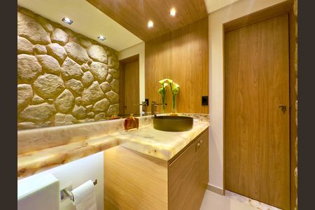 Apartamento à venda com 360m², 5 quartos e 4 vagasLavabo