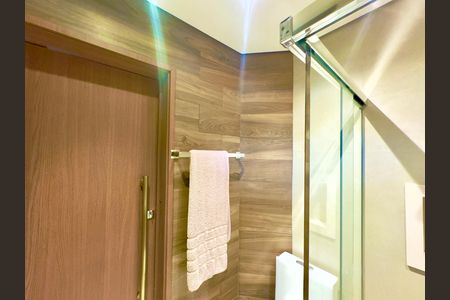Apartamento à venda com 360m², 5 quartos e 4 vagasBanheiro social 2