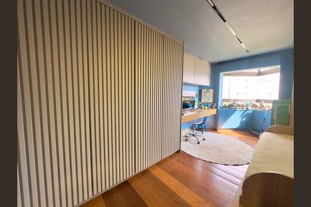 Apartamento à venda com 360m², 5 quartos e 4 vagasSuíte 2