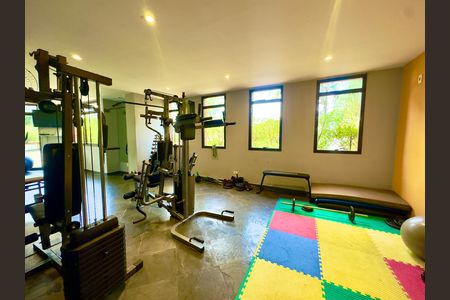 Apartamento à venda com 360m², 5 quartos e 4 vagasAcademia