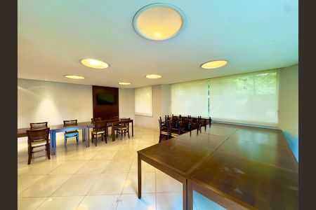 Apartamento à venda com 360m², 5 quartos e 4 vagasÁrea comum